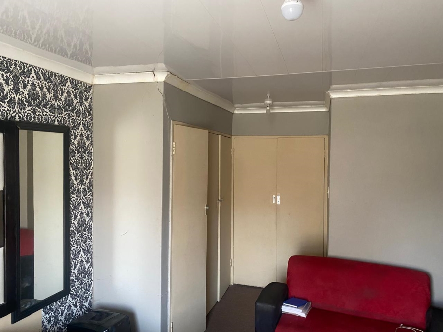 2 Bedroom Property for Sale in Lakeview Free State